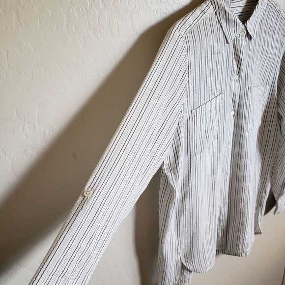 J.Jill Striped Textured Long Sleeve Top Button Up Side Slits Cream/Black Size S - Picture 6 of 11